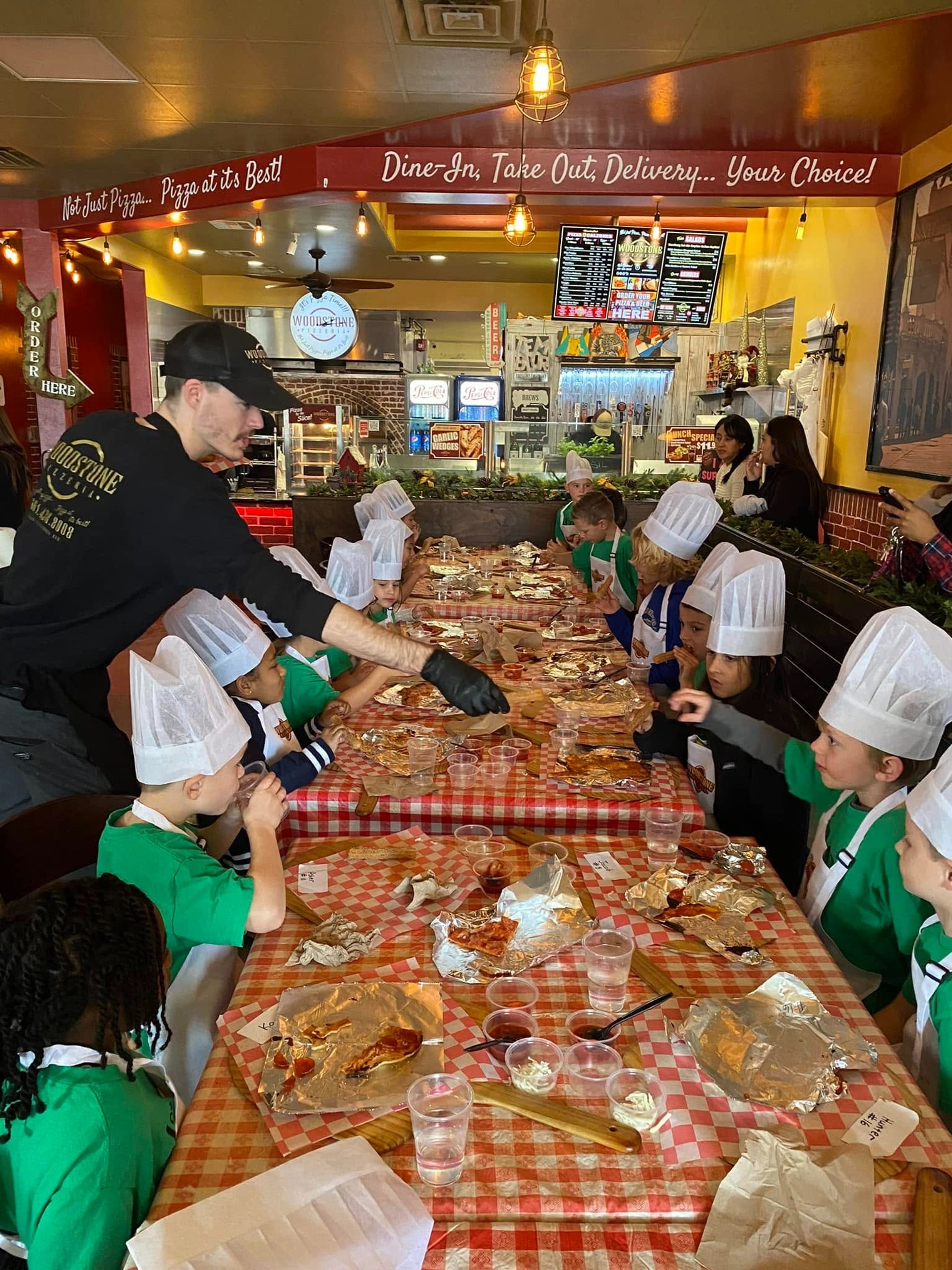 School Field Trips - Make Your Own Pizza